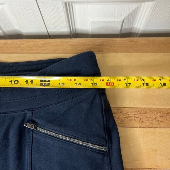 ATHLETA Women's Size Small Navy Joggers Zip Pockets Tapered Leg Stretch Material - Picture 8 of 8